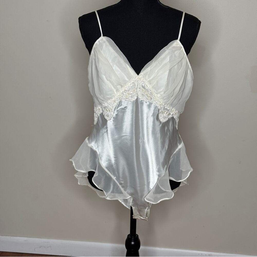 Vintage Victoria's Secret Gold Label Satin Chiffon Flutter Bridal Teddy Ivory L